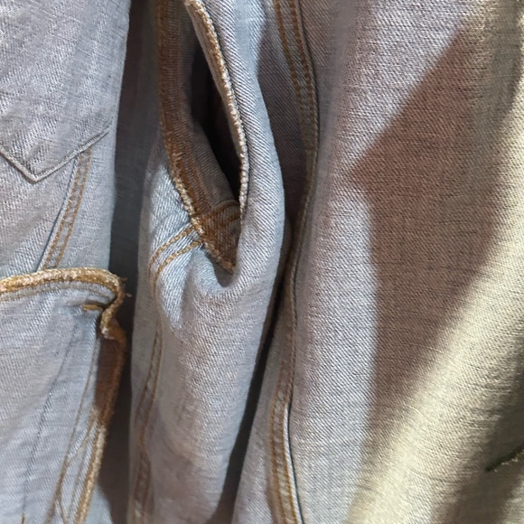 TNA Jean Jacket with Rose hand stitches - Picture 5 of 11